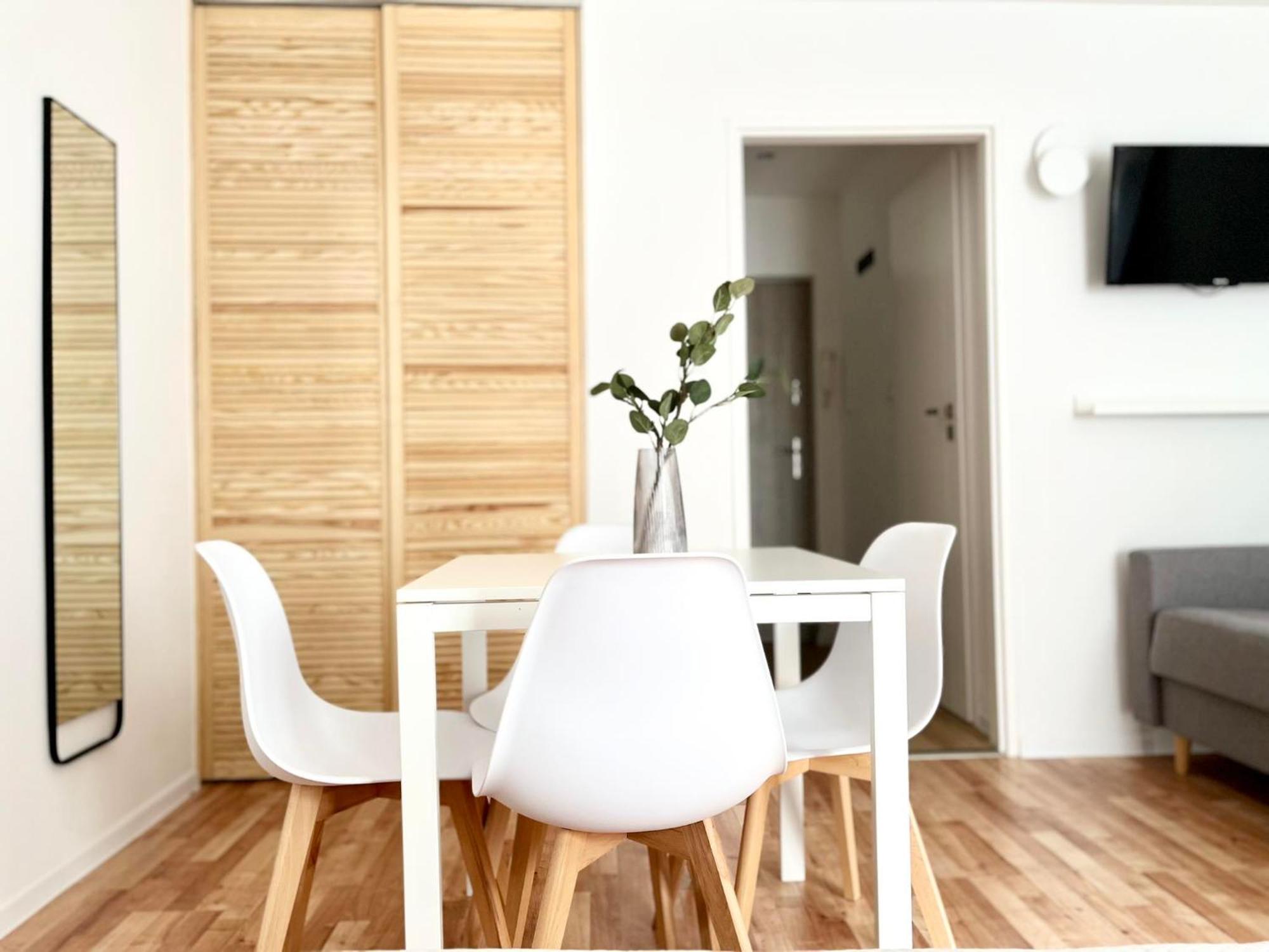 Apartament Kosciuszki City Center By Apartamenty Na Dni Wroclaw Luaran gambar