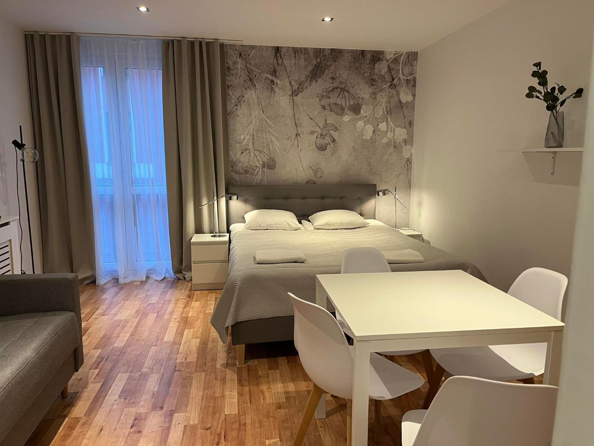Apartament Kosciuszki City Center By Apartamenty Na Dni Wroclaw Luaran gambar