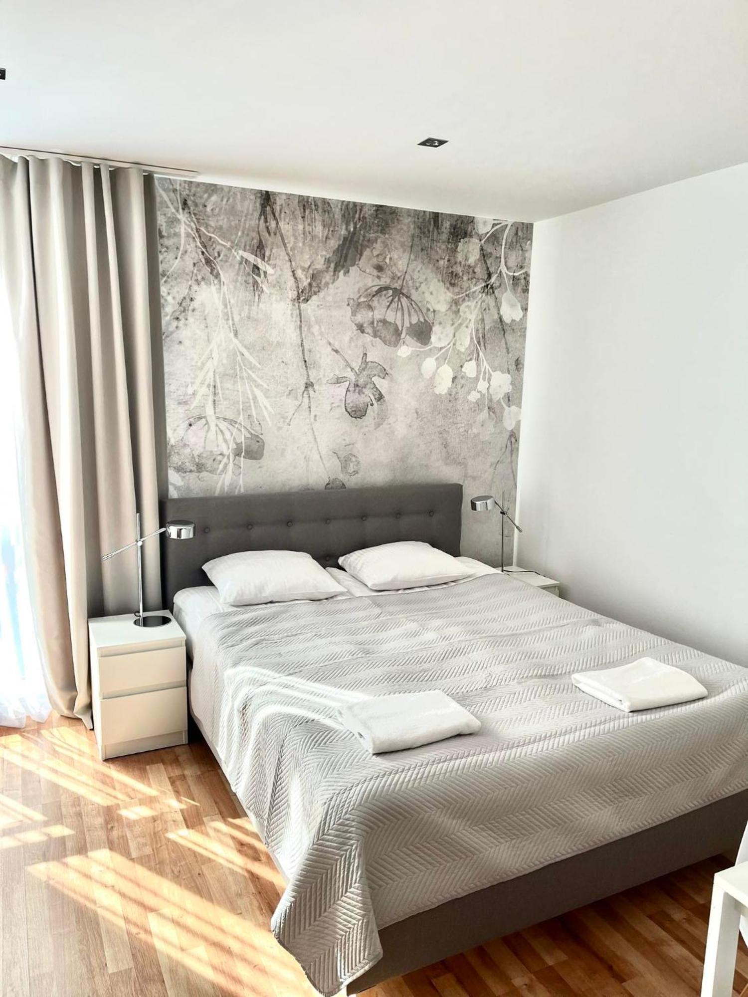 Apartament Kosciuszki City Center By Apartamenty Na Dni Wroclaw Luaran gambar